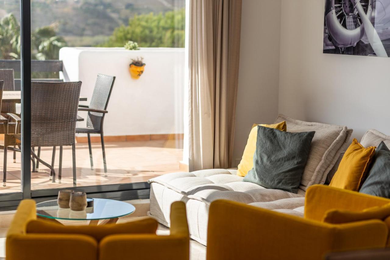 Lotus 2401 - Beautiful Apartment With Pool & Sea View كاساريس المظهر الخارجي الصورة