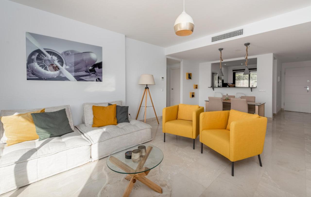 Lotus 2401 - Beautiful Apartment With Pool & Sea View كاساريس المظهر الخارجي الصورة