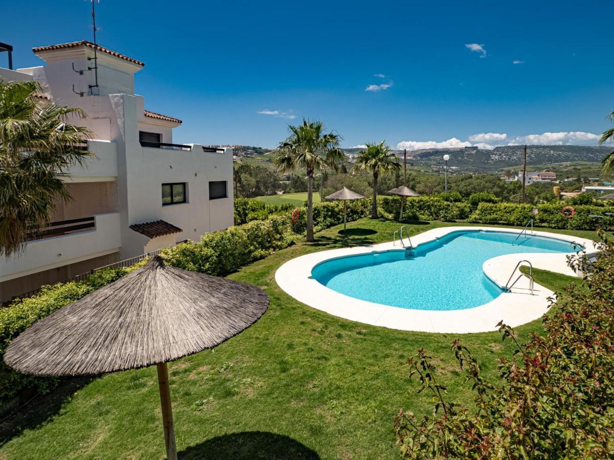 Lotus 2401 - Beautiful Apartment With Pool & Sea View كاساريس المظهر الخارجي الصورة